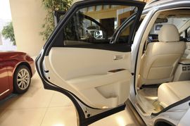 2010款雷克萨斯RX350典雅版