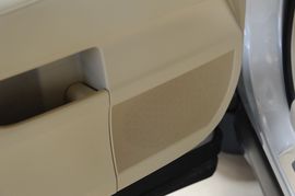 2010款雷克萨斯RX350典雅版