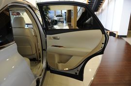 2010款雷克萨斯RX350典雅版