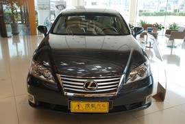 2010款雷克萨斯
