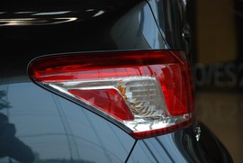 2010款雷克萨斯