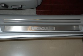 2010款雷克萨斯