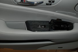 2010款雷克萨斯