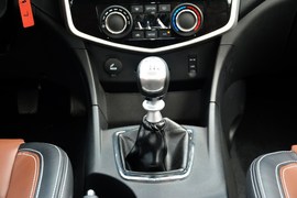 2016款东风风行F600L
