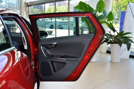 2016款沃尔沃V60