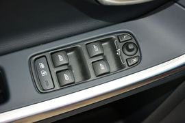 2016款沃尔沃V60