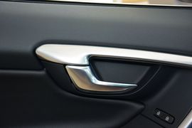 2016款沃尔沃V60