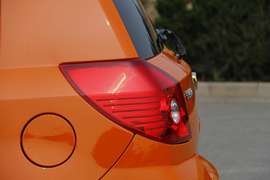 2016款吉利金刚CROSS