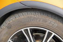 2016款吉利金刚CROSS