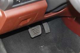 2016款吉利金刚CROSS