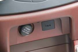 2016款吉利金刚CROSS