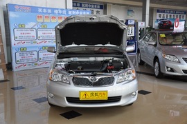 2010款丰田新花冠