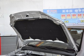 2010款丰田新花冠