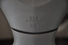 2010款丰田新花冠