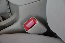 2010款丰田新花冠