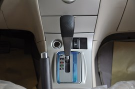 2010款比亚迪F3DM低碳版上海实拍