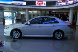 2010款斯巴鲁翼豹三厢