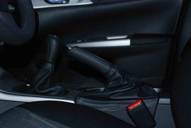 2010款斯巴鲁翼豹三厢