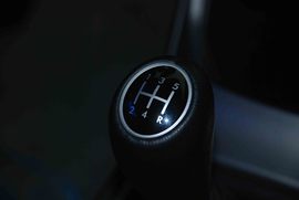 2010款斯巴鲁翼豹三厢