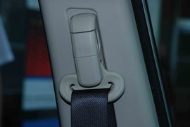 2010款斯巴鲁翼豹三厢