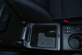 2010款斯巴鲁翼豹三厢