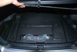 2010款斯巴鲁翼豹三厢