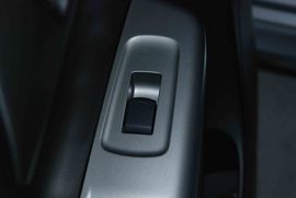 2010款斯巴鲁翼豹三厢