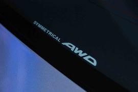 2010款斯巴鲁翼豹三厢