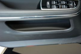 2016款捷豹XJL