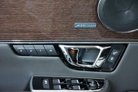 2016款捷豹XJL