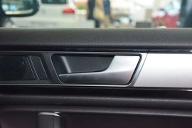2017款大众途锐3.0TSI拓野型