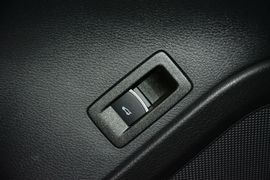 2017款大众途锐3.0TSI拓野型
