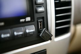 2010款中兴无限V7