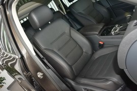 2017款大众途锐3.0TSI拓野型