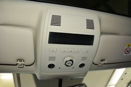 2017款大众途锐3.0TSI拓野型