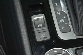 2017款大众途锐3.0TSI拓野型