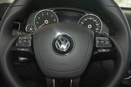 2017款大众途锐3.0TSI拓野型