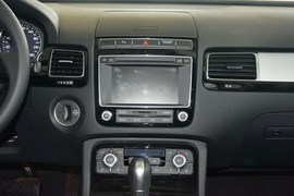 2017款大众途锐3.0TSI拓野型