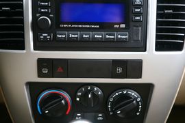 2010款中兴无限V7