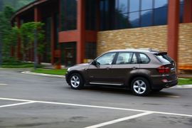 2011款宝马X5成都试驾