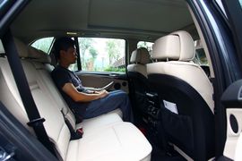 2011款宝马X5成都试驾