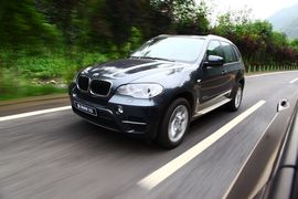 2011款宝马X5成都试驾