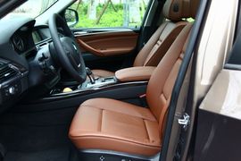 2011款宝马X5成都试驾