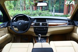 2011款宝马X5成都试驾