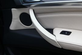 2011款宝马X5成都试驾