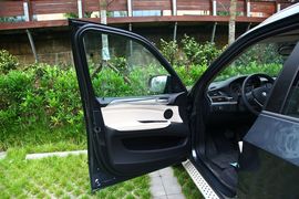 2011款宝马X5成都试驾