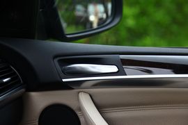 2011款宝马X5成都试驾