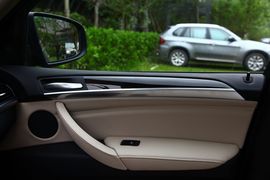 2011款宝马X5成都试驾