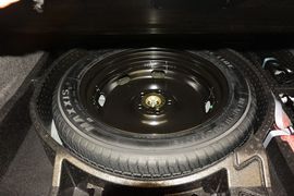 2016款大众途观300TSI自动两驱豪华版