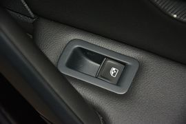 2016款大众高尔夫1.4TSI自动豪华型